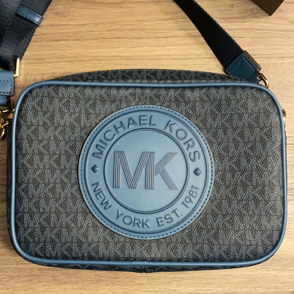 Michael Kors Crossbody